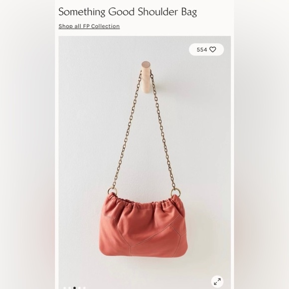 Free People Handbags - 🆕 Free People Something Good leather shoulder bag in dusk coral